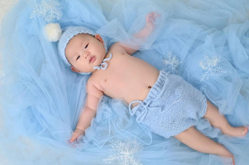 库尔勒宝宝拉粑粑出血 库尔勒宝宝拉粑粑出血